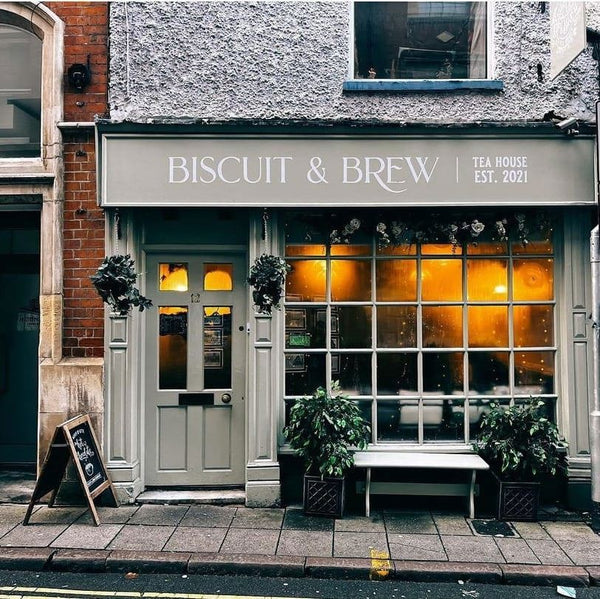 Biscuit & Brew: Tea House